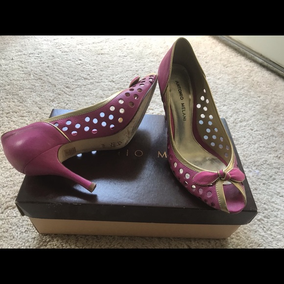 ANTONIO MELANI Shoes - Antonio Melani open toe shoes ANTONIO MELANI Shoes - Antonio Melani open toe shoes